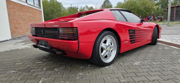 Ferrari Testarossa - Slika 3