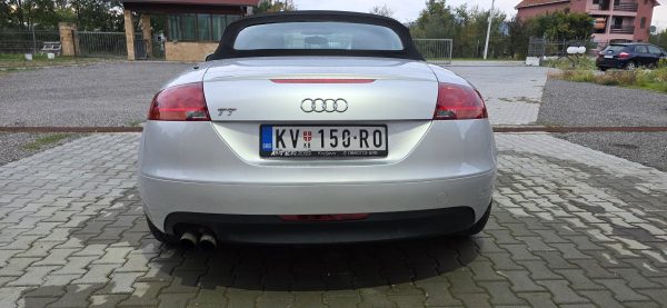 Audi TT 2.0 tfsi Cabrio - Slika 5
