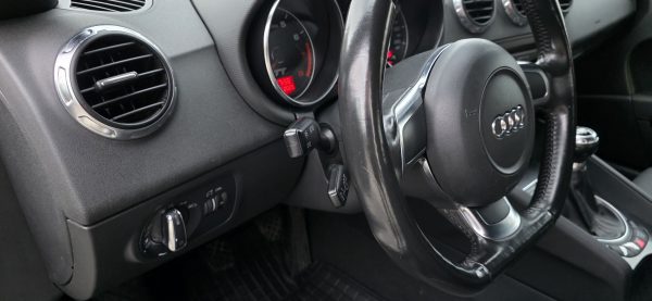 Audi TT 2.0 tfsi Cabrio - Slika 21