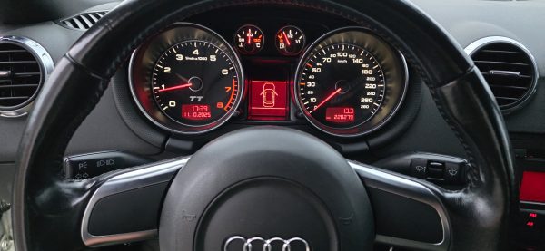 Audi TT 2.0 tfsi Cabrio - Slika 20