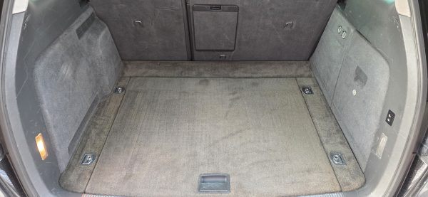 Volkswagen Touareg W12 6.0   1/500 - Slika 44