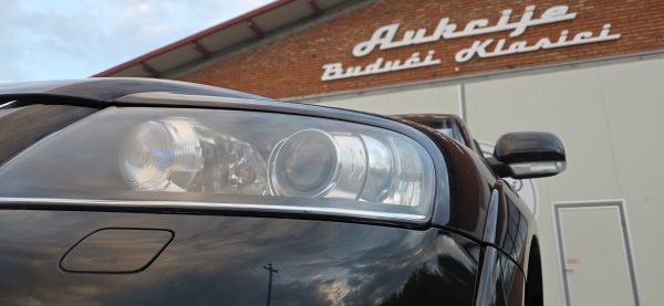 Volkswagen Touareg W12 6.0   1/500 - Slika 11
