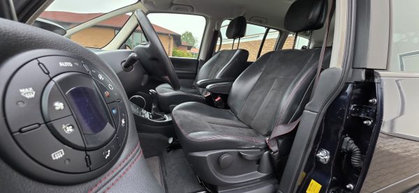 Renault Grand Espace IV 2.0 dci - Slika 22