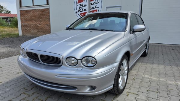 Jaguar X Type 3.0 V6 '03