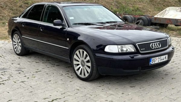 Audi A8 2.5 tdi quattro