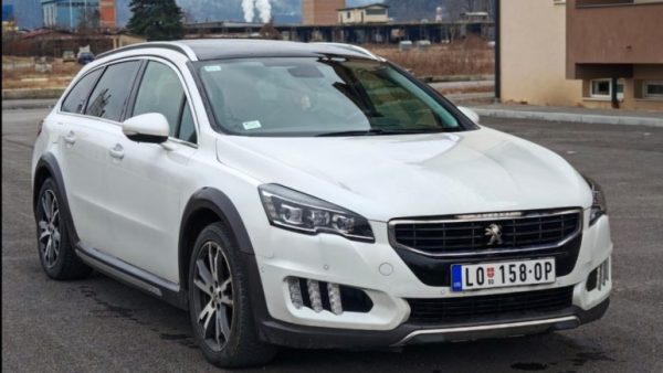 Peugeot 508 RXH Hybrid4