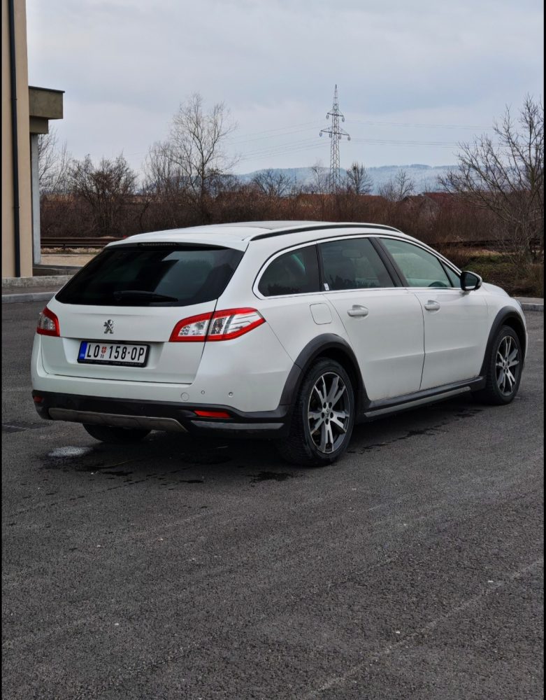 Peugeot 508 RXH Hybrid4 - Slika 7